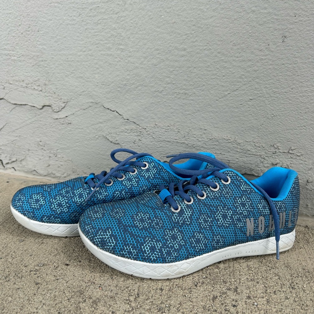NOBULL Sneakers